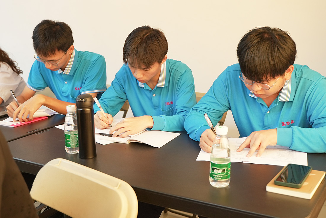 1669799210379567.jpg 13.jpg